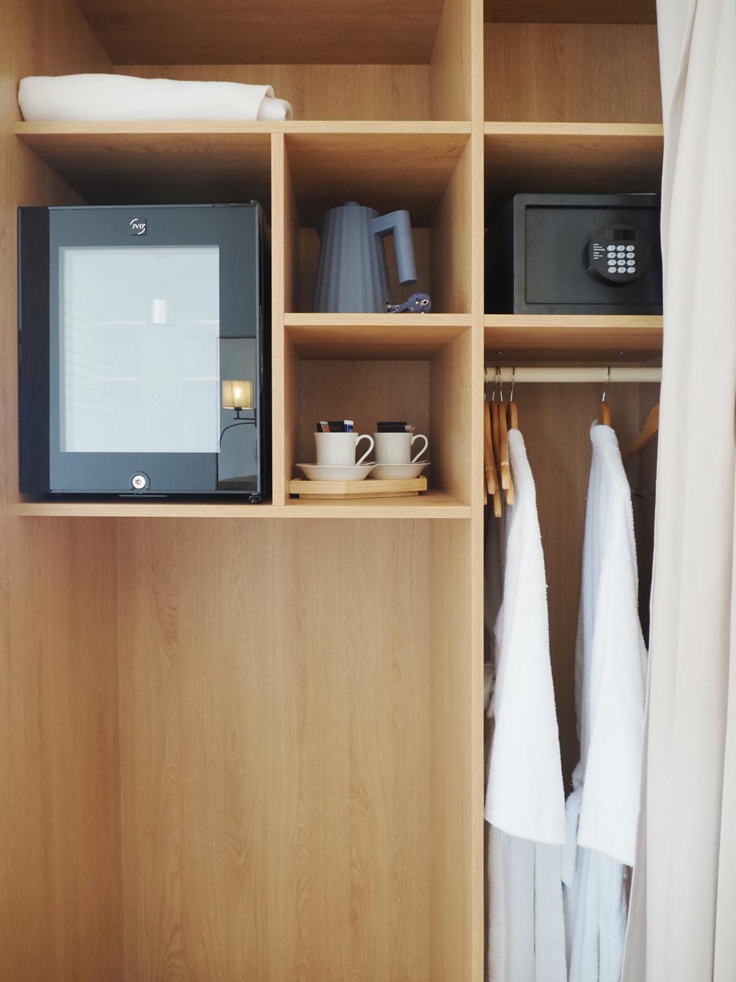 Logis Hotel De カランテック エクステリア 写真